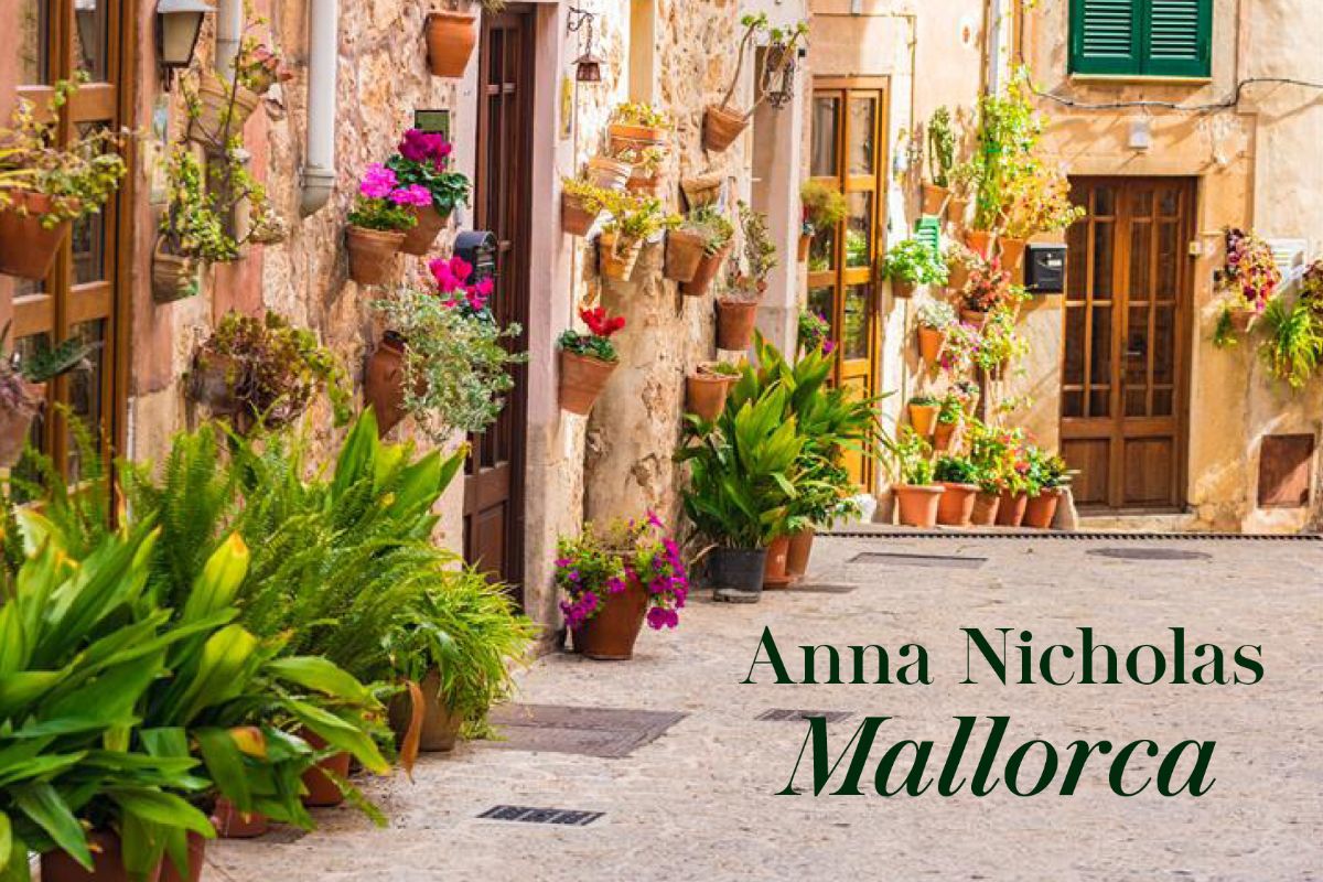 Anna Nicholas: Mallorca