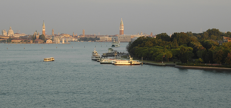 Die Lagune von Venedig Foto: © Regine Mosimann / Diogenes Verlag